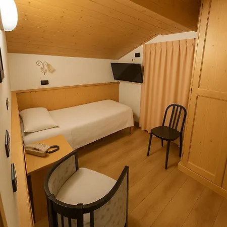 Szálloda Bleis 3*